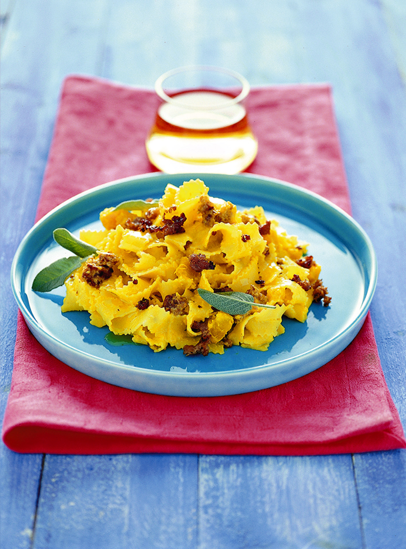 Pappardelle con zucca e salsiccia alla cannella | Sale&Pepe
