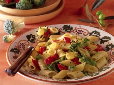 pasta-con-broccoli-e-peperoni