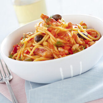 pasta-con-ragu-di-triglie-al-pompelmo ricetta