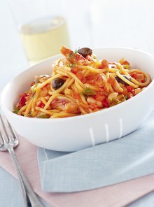 Pasta con ragù di triglie al pompelmo