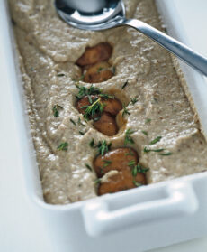 pate-alla-boscaiola-con-timo-e-scalogno