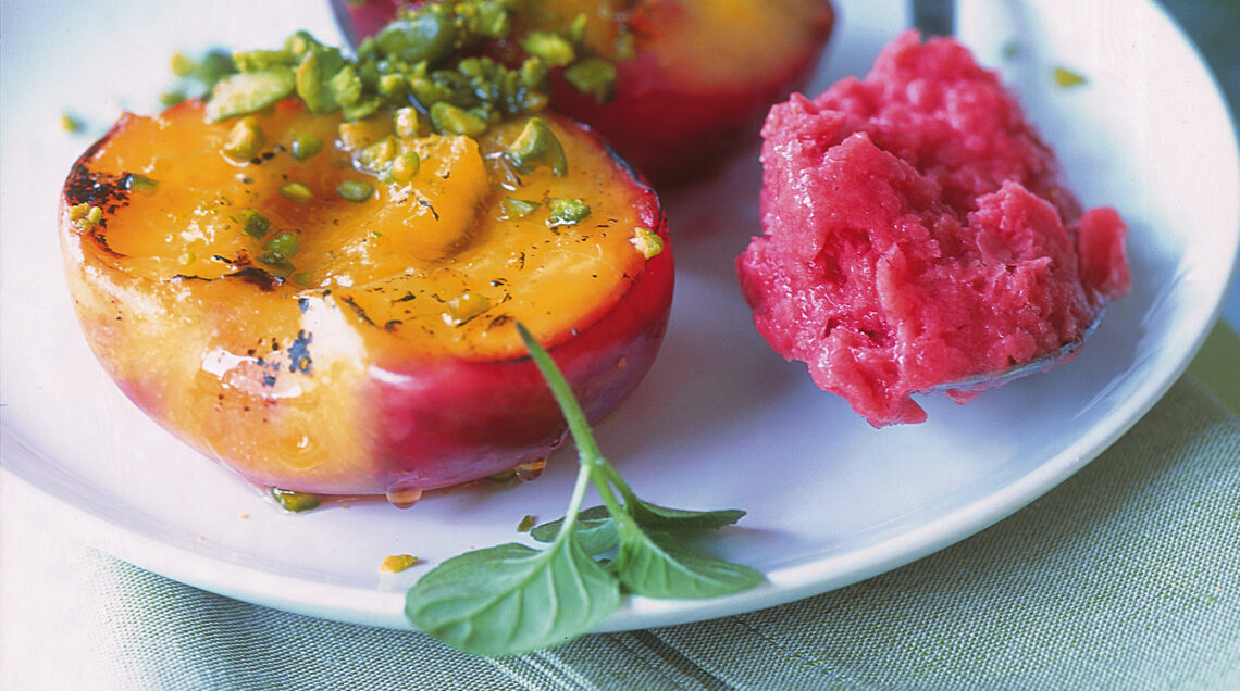 pesche-alla-granita-di-fragole