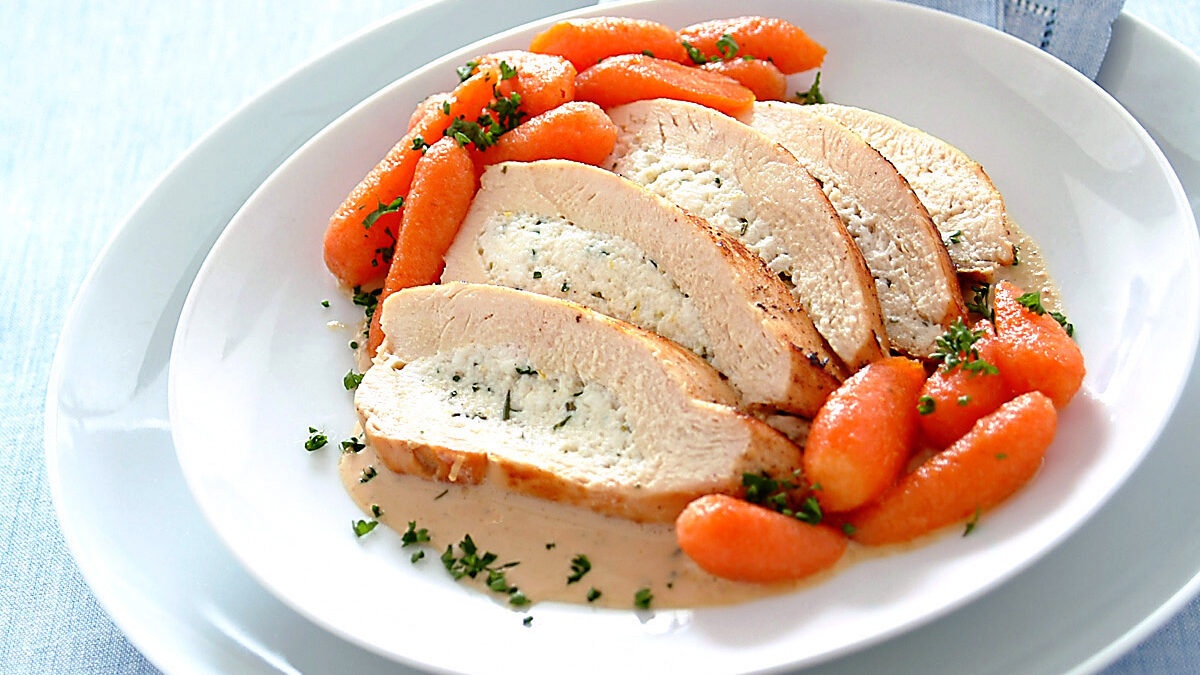 Petto di pollo ripieno e carotine