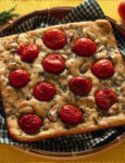 pizza rustica al rosmarino Sale&Pepe ricetta