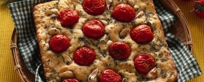 pizza rustica al rosmarino ricetta