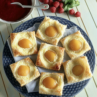 quadrotti-sfogliati-alle-albicocche
