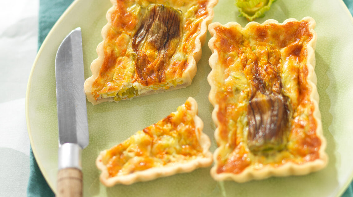 quiche-con-fiori-di-zucca-e-crescenza