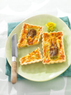 quiche-con-fiori-di-zucca-e-crescenza