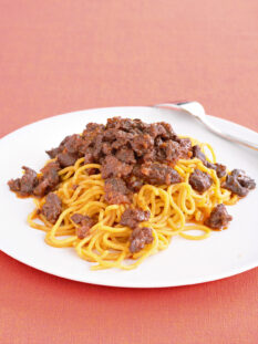 ricetta bigoli-chiari-al-ragu-di-cacciagione