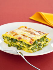 ricetta lasagna-allo-zafferano-con-gli-asparagi