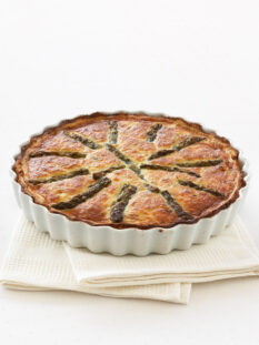 ricetta quiche-di-asparagi-in-crosta-di-patate