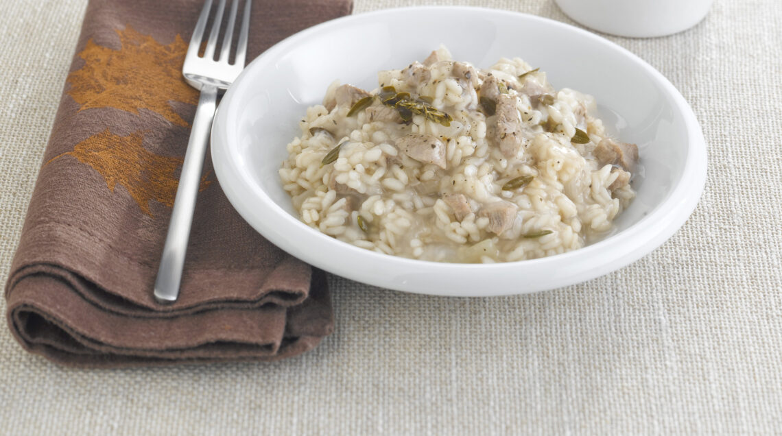 risotto-al-mirto-e-cipolla-con-il-ragu-di-vitello