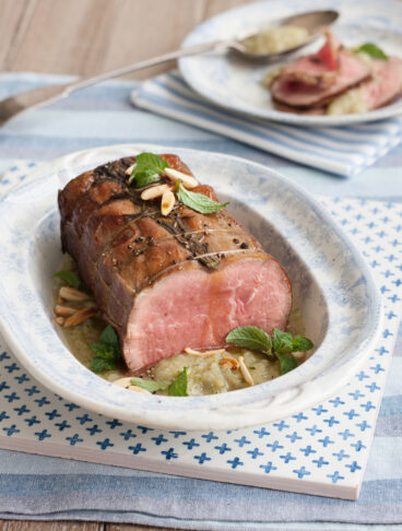 roastbeef-con-mandorle-scalogni-e-menta