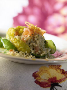 rose-di-cavolini-con-cuscus-e-salmone ricetta