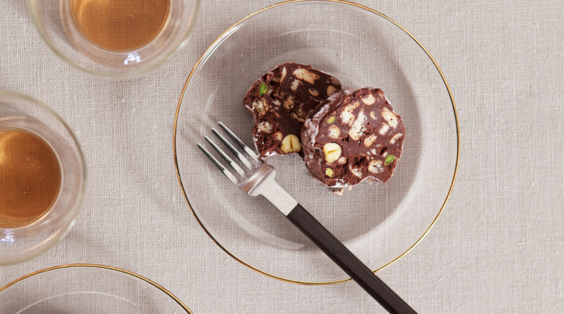 salame-di-cioccolato-ai-pistacchi