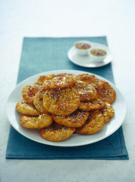 schiacciatine-di-farina-di-ceci-alle-spezie ricetta