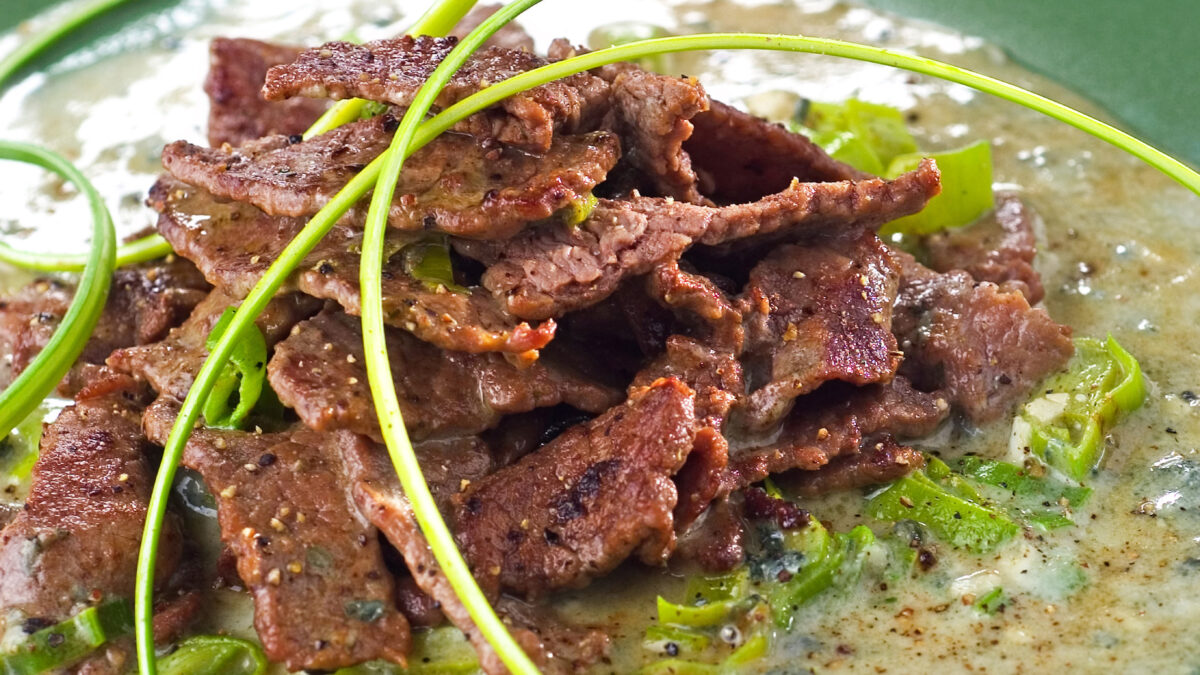 Straccetti di manzo al roquefort