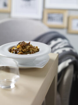 tagliatelle-di-farina-di-ceci-con-capriolo-e-porcini