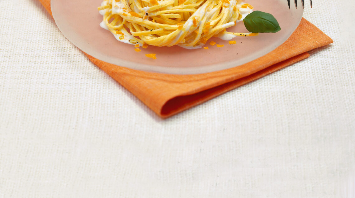 tagliolini-alla-panna-e-basilico