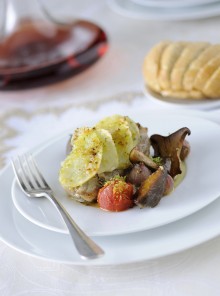 Tiella di agnello e cardoncelli