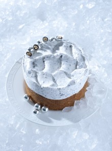 Torta di nocciole alla stracciatella