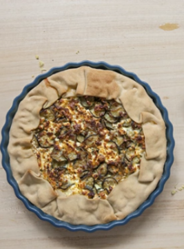 torta zucchine feta e cipolle