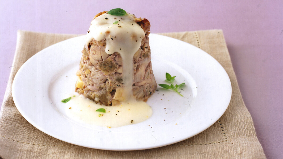 Tortino di orecchiette e fonduta di toma