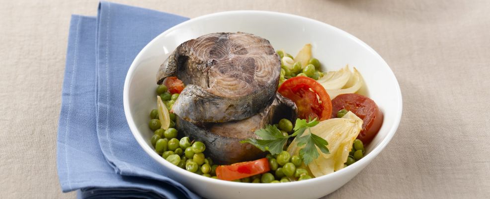 Tranci In Padella Con Piselli E Pomodori Sale Pepe