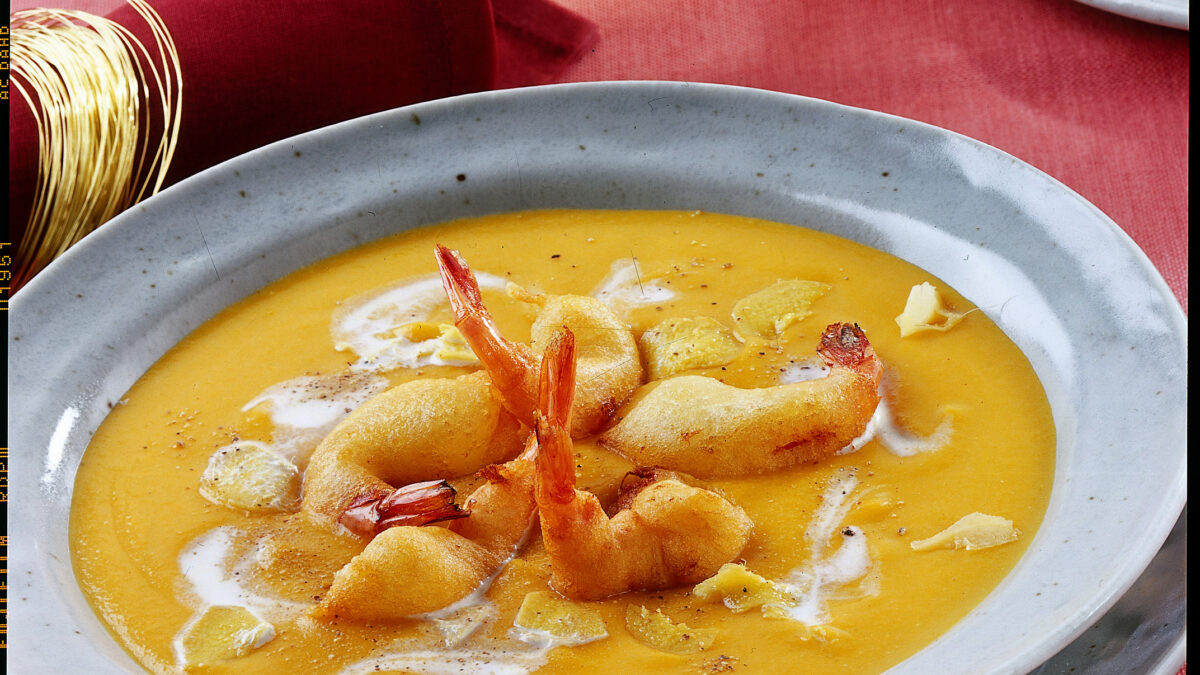 vellutata di zucca e gamberi