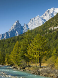 Il fiume Dora Baltea (Foto © Angelo Cavalli /Corbis)
