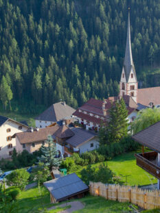 Chiesa di Santa Cristina, Val Gardena (Foto © Frank Fell /Robert Harding World Imagery /Corbis)