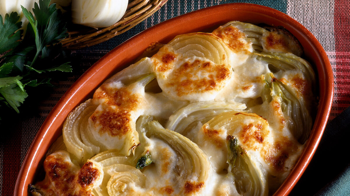 Finocchi gratinati in teglia con Gruyère