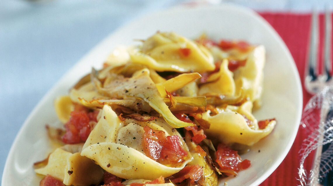 tortelli di coniglio con carciofi e bacon croccante Sale&Pepe