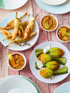 ventagli di zucchine e fiori a vapore Sale&Pepe ricetta