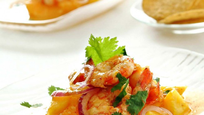insalata-tropicale-con-i-gamberi
