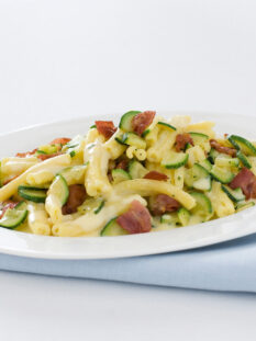 carbonara-zucchine-bacon