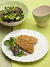 cotolette di sesamo con insalata