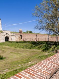 Serbia, l'ingresso al parco Kalemegdan a Belgrado