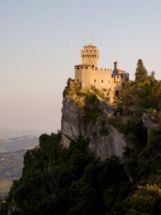 San Marino, la Torre Cesta, una delle tre torri storiche sul Monte Titano