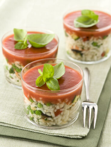 Insalata di riso con salsa di pomodoro