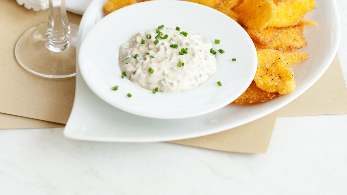 Chips croccanti con mousse di porcini