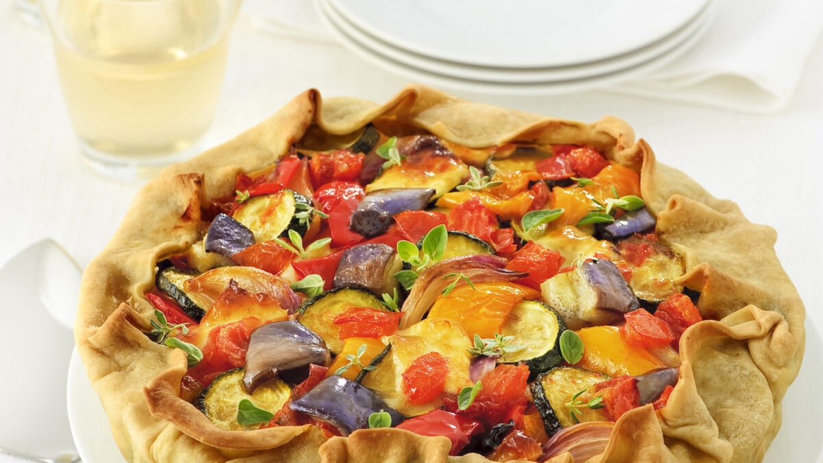 Torta salata con ratatouille e primosale