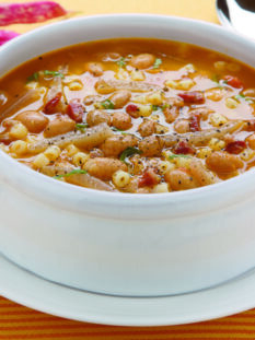 Pasta e fagioli con le cotiche