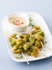 Spiedini di gamberi e avocado