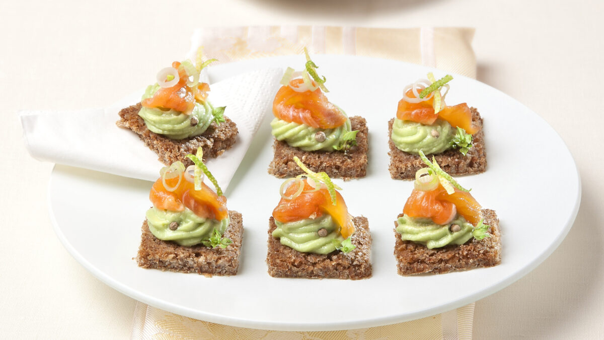 Tartine alla mousse di avocado