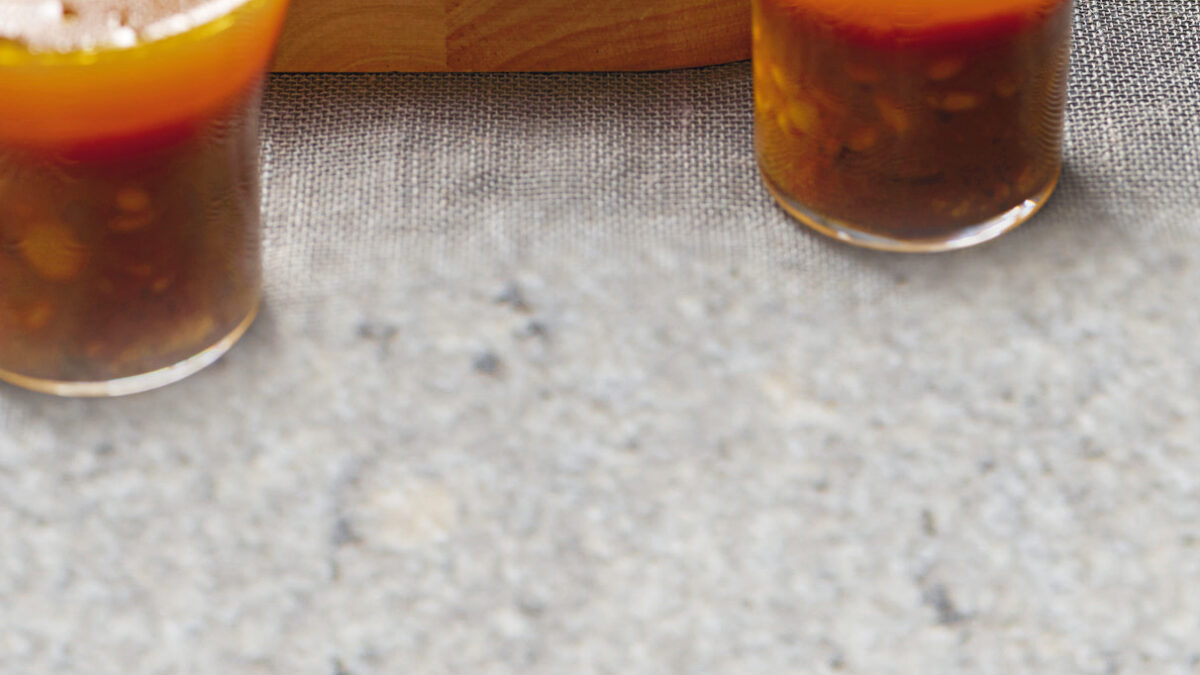 Shot di zuppa al tamarindo