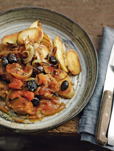 stufato di seitan con olive e patate Sale&Pepe ricetta