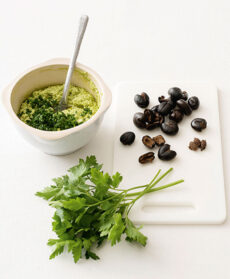 trenette con il pesto allargato Sale&Pepe foto