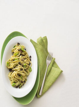 trenette con il pesto allargato Sale&Pepe ricetta
