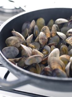 vongole in tegame